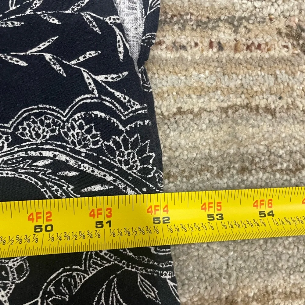 Universal Thread Navy and White Paisley Maxi Dress ~ Open back - Picture 8 of 8
